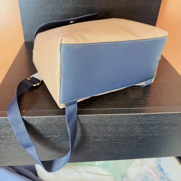 Tommy Hilfiger White Greige Liv II Flap Women Backpacks - Picture 9 of 9